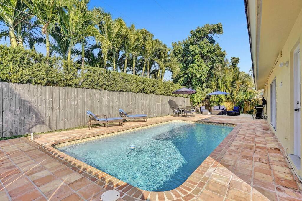 Beautiful 4 Bedrooms/Pool/Walk To Beach Deerfield Beach Exterior foto